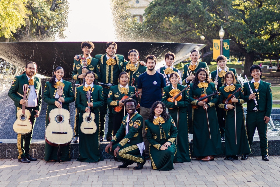 mariachi band in front of fountain mall
